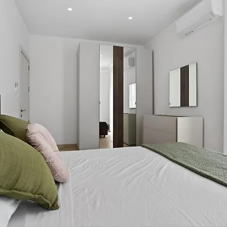 Stylish Penthouse With Private Pool Andjacuzzi Apartment *