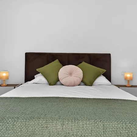 Apartment Stylish Penthouse With Private Pool Andjacuzzi