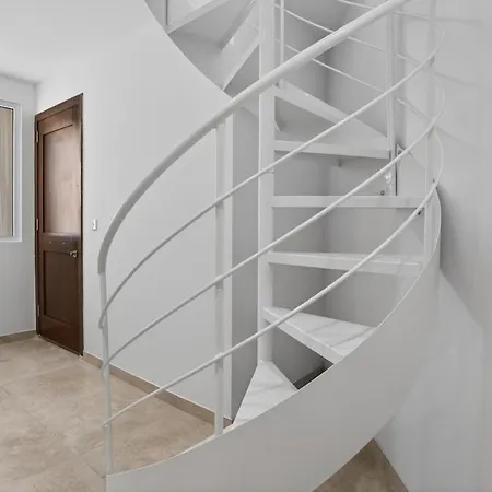 Apartment Stylish Penthouse With Private Pool Andjacuzzi *